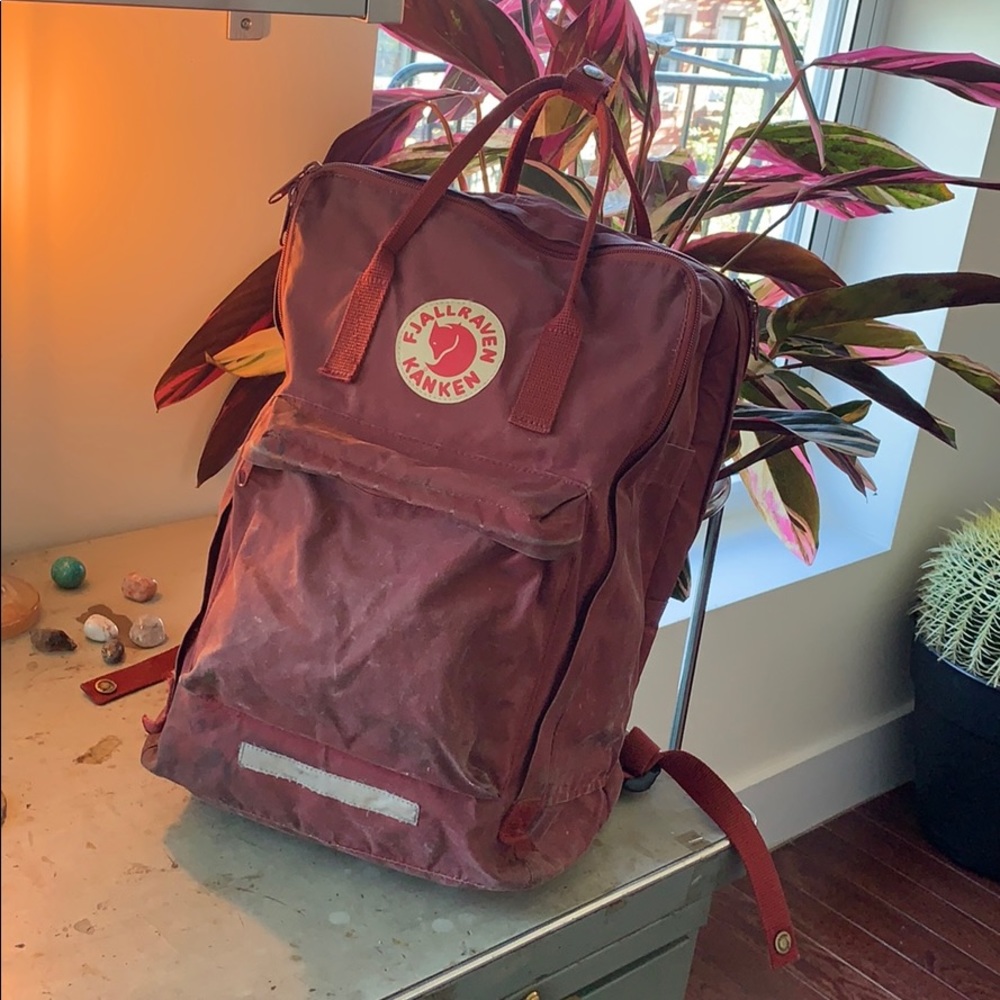 Charming Fjällreven Kånken Backpack 17” Laptop